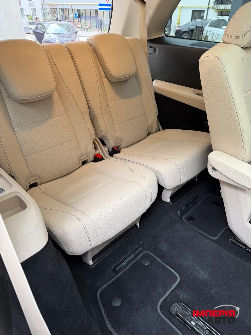 Mercedes-Benz GLS - фото 26