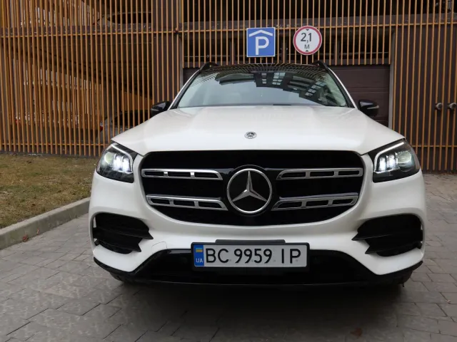 Mercedes-Benz GLS - фото 5