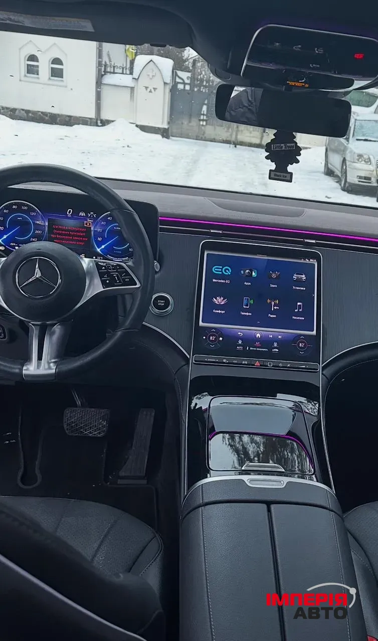 Mercedes-Benz EQE SUV - фото 11