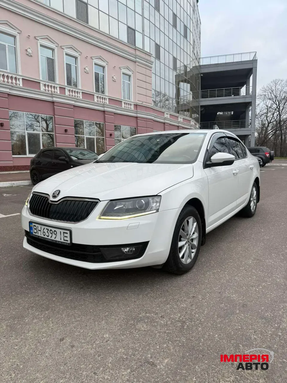 Skoda Octavia - фото 1