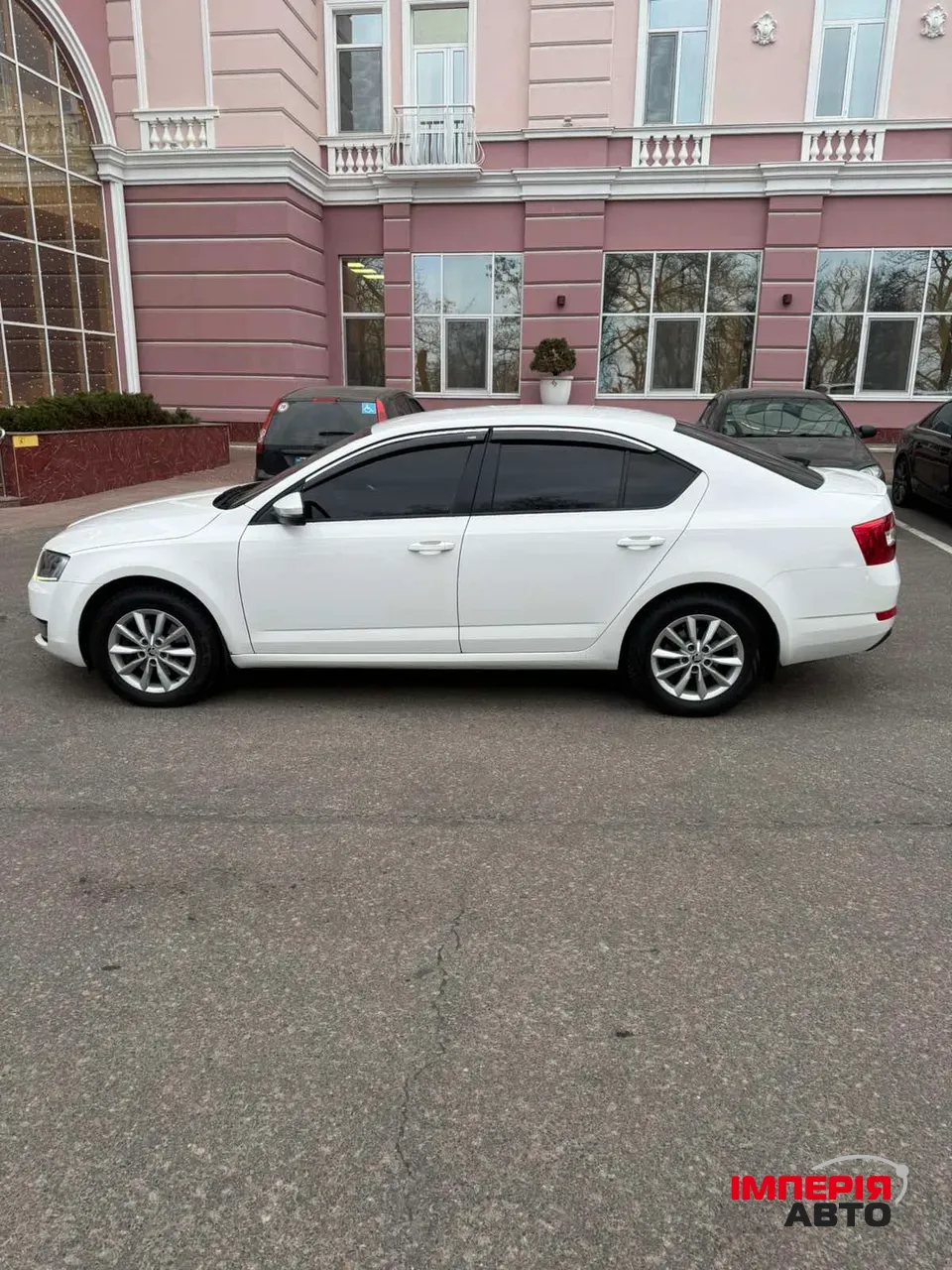 Skoda Octavia - фото 9