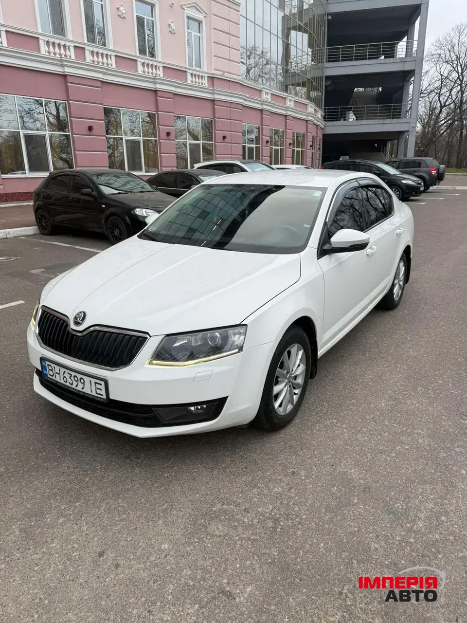 Skoda Octavia - фото 2