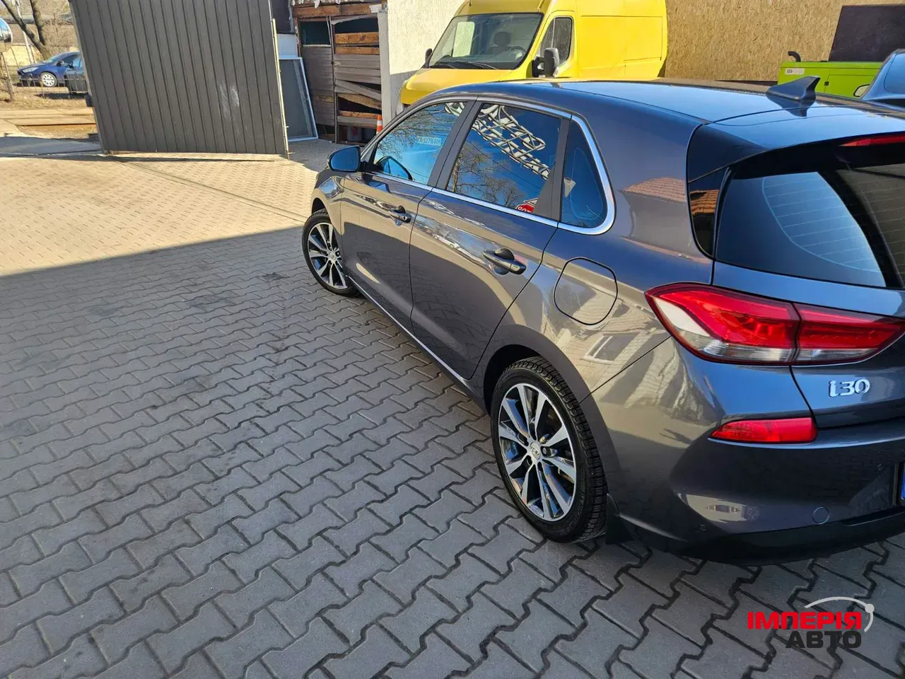 Hyundai i30 - фото 11