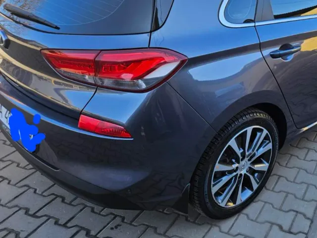 Hyundai i30 - фото 3