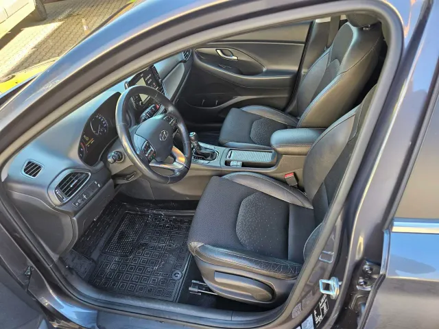 Hyundai i30 - фото 4