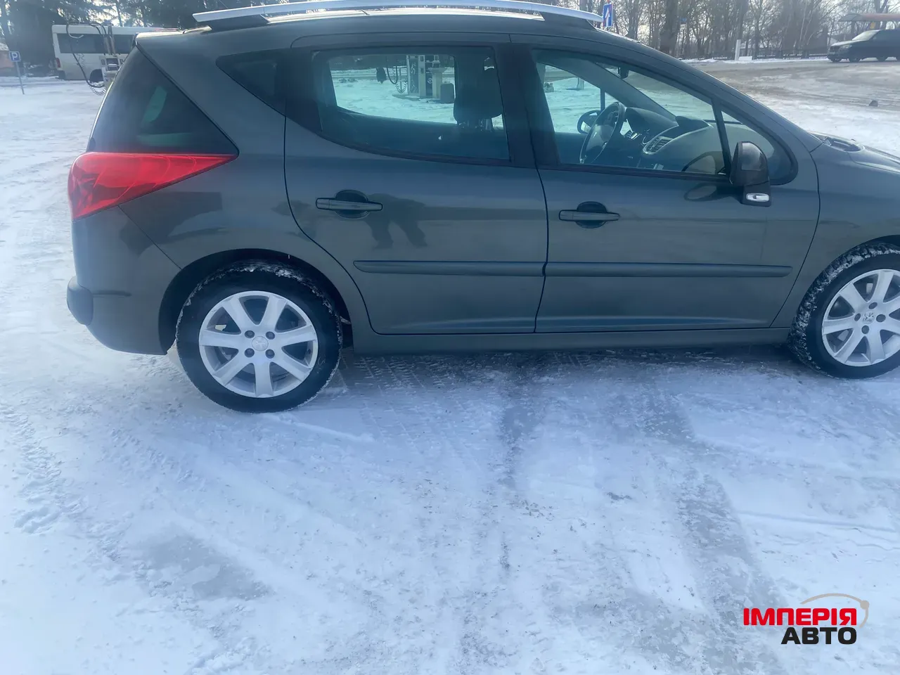 Peugeot 207 - фото 4