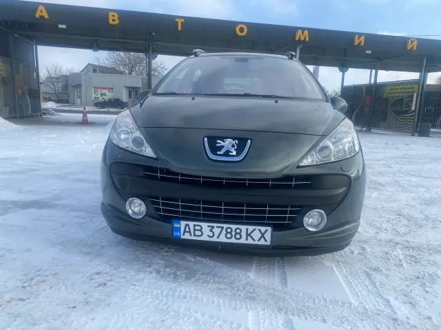 Peugeot 207 - фото 3