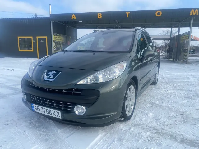 Peugeot 207 - фото 1