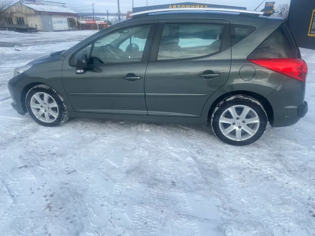 Peugeot 207 - фото 5