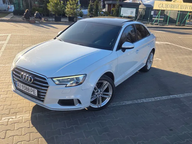 Audi A3 - фото 1