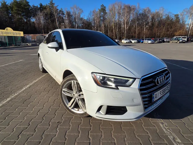 Audi A3 - фото 5