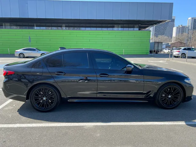 BMW 5 серії - фото 4