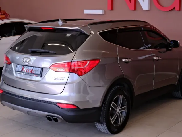 Hyundai Santa Fe - фото 5