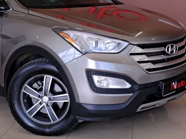 Hyundai Santa Fe - фото 3