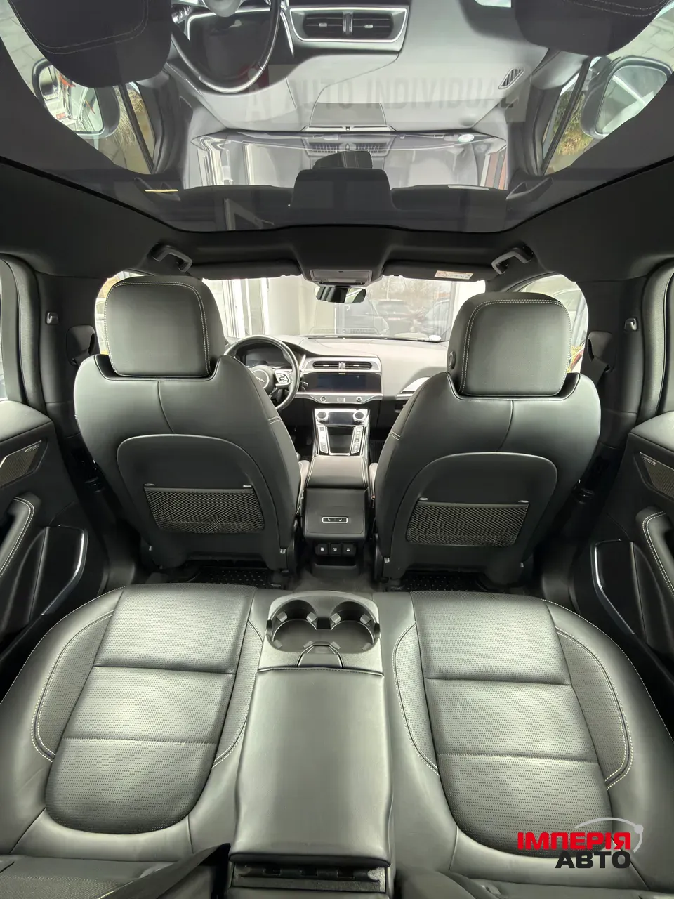 Jaguar I-Pace - фото 12