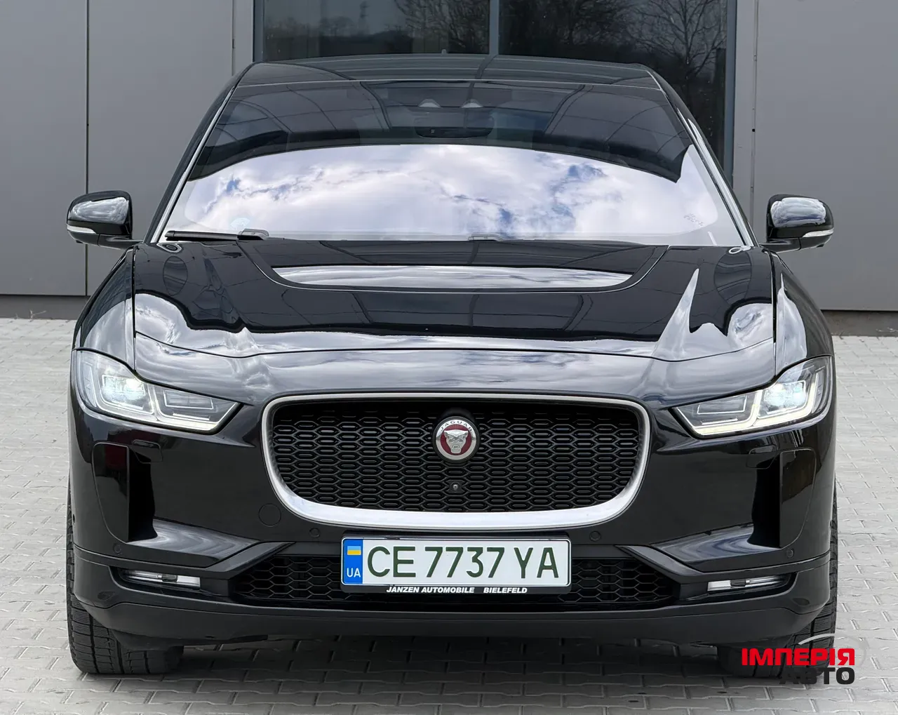 Jaguar I-Pace - фото 5