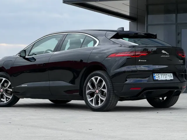 Jaguar I-Pace - фото 2