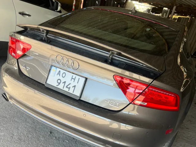 Audi A7 - фото 1