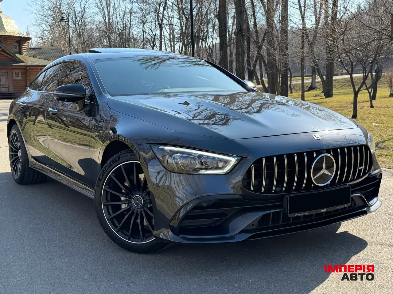 Mercedes-Benz AMG GT - фото 1