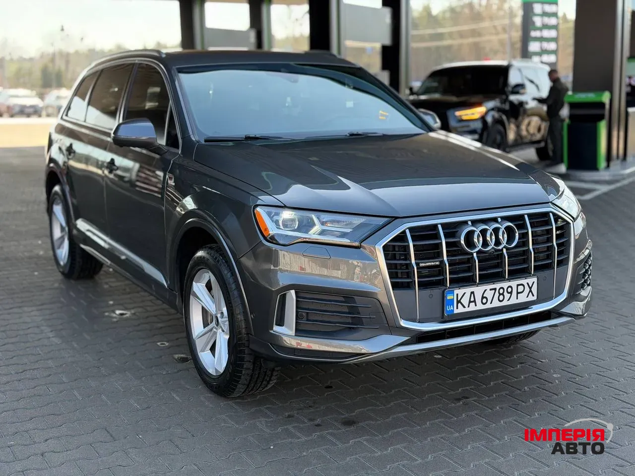 Audi Q7 - фото 3