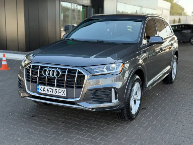 Audi Q7 - фото 2