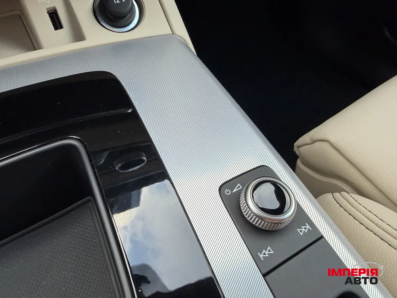 Audi Q5 - фото 25