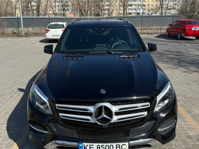 Mercedes-Benz GLE - фото 2