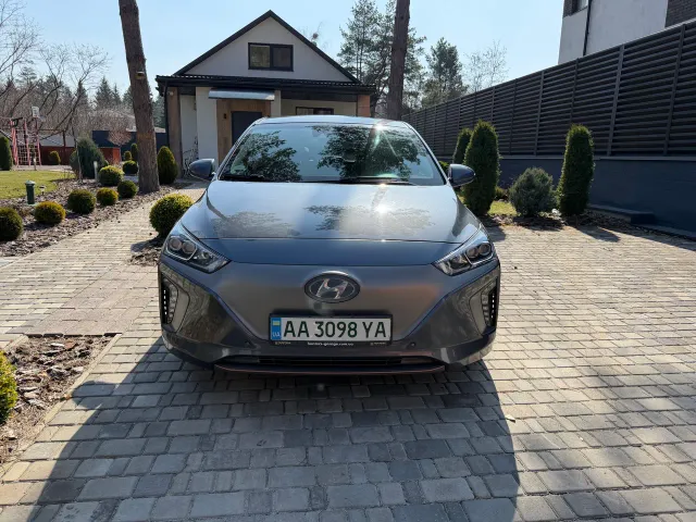 Hyundai IONIQ - фото 2