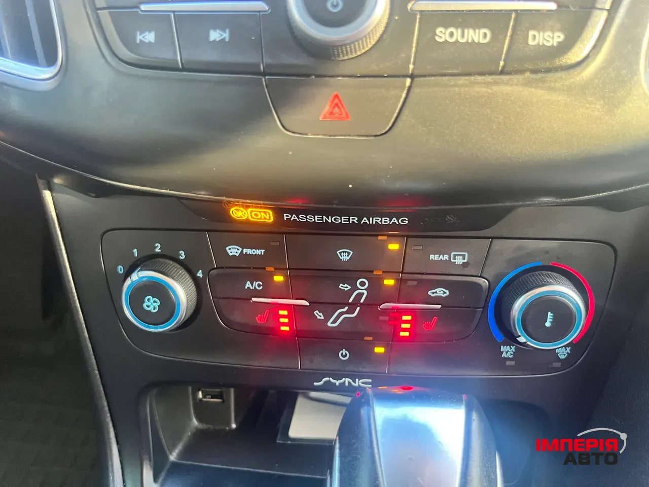 Ford Focus - фото 16