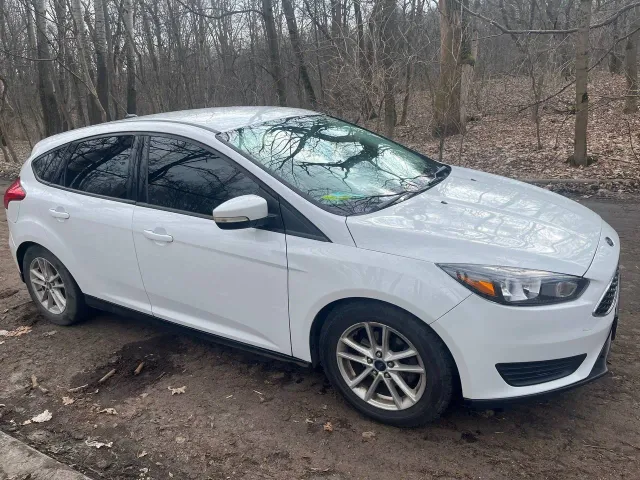 Ford Focus - фото 5