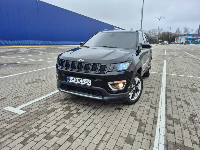 Jeep Compass - фото 2