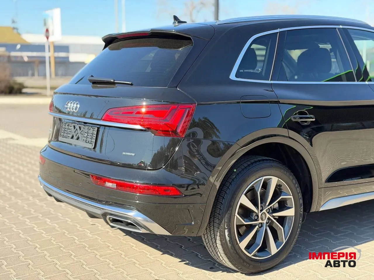Audi Q5 - фото 18