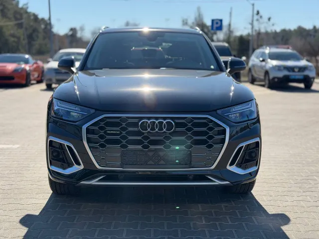 Audi Q5 - фото 4