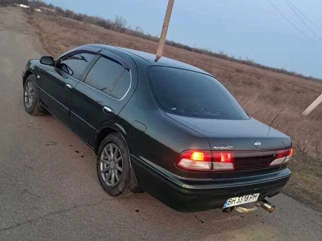 Nissan Maxima - фото 2