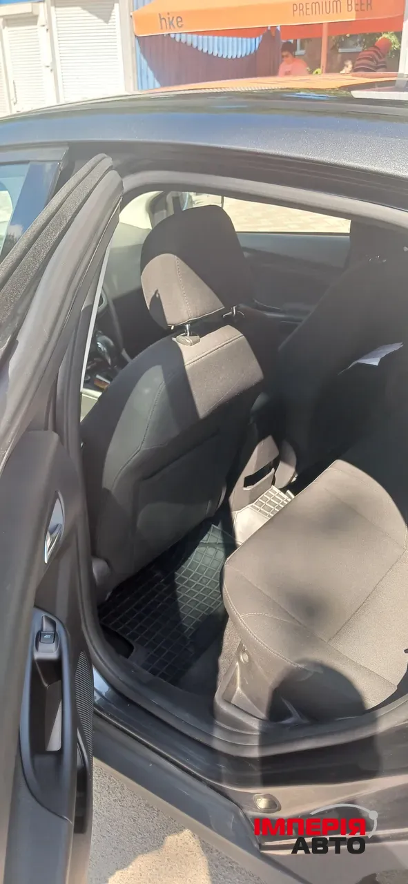 Ford Focus - фото 4