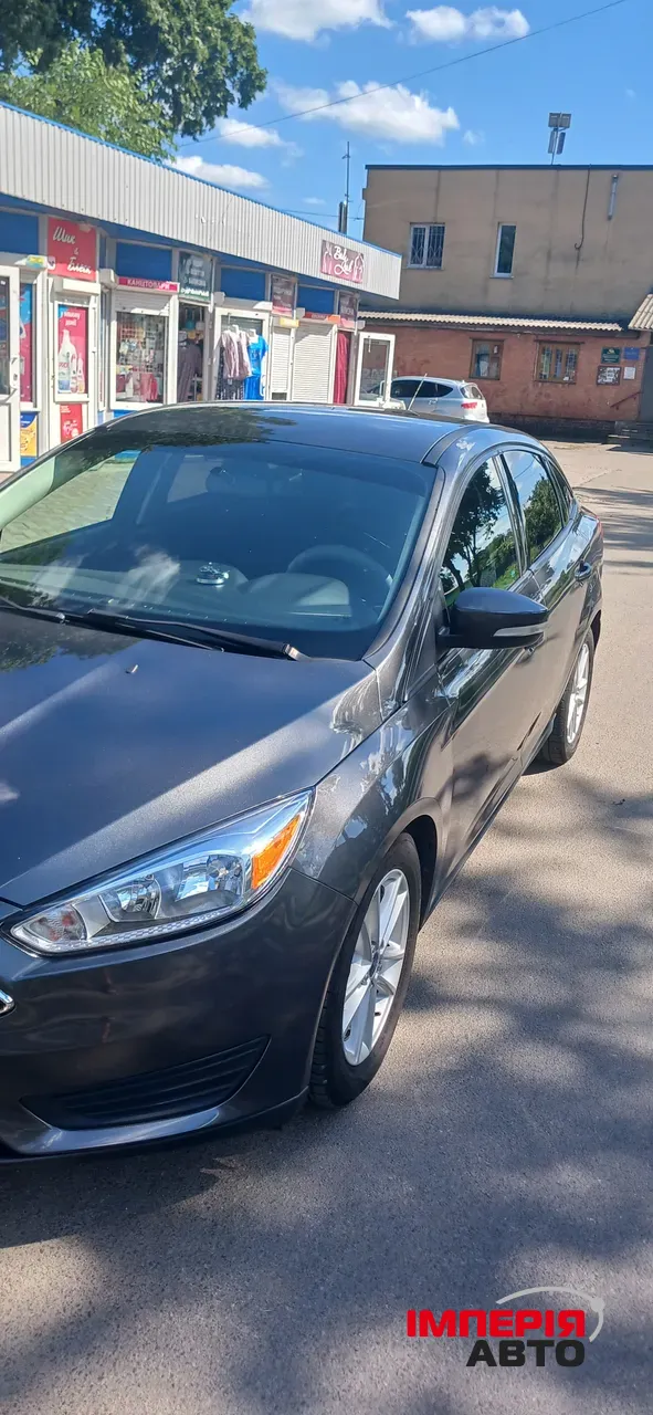 Ford Focus - фото 7