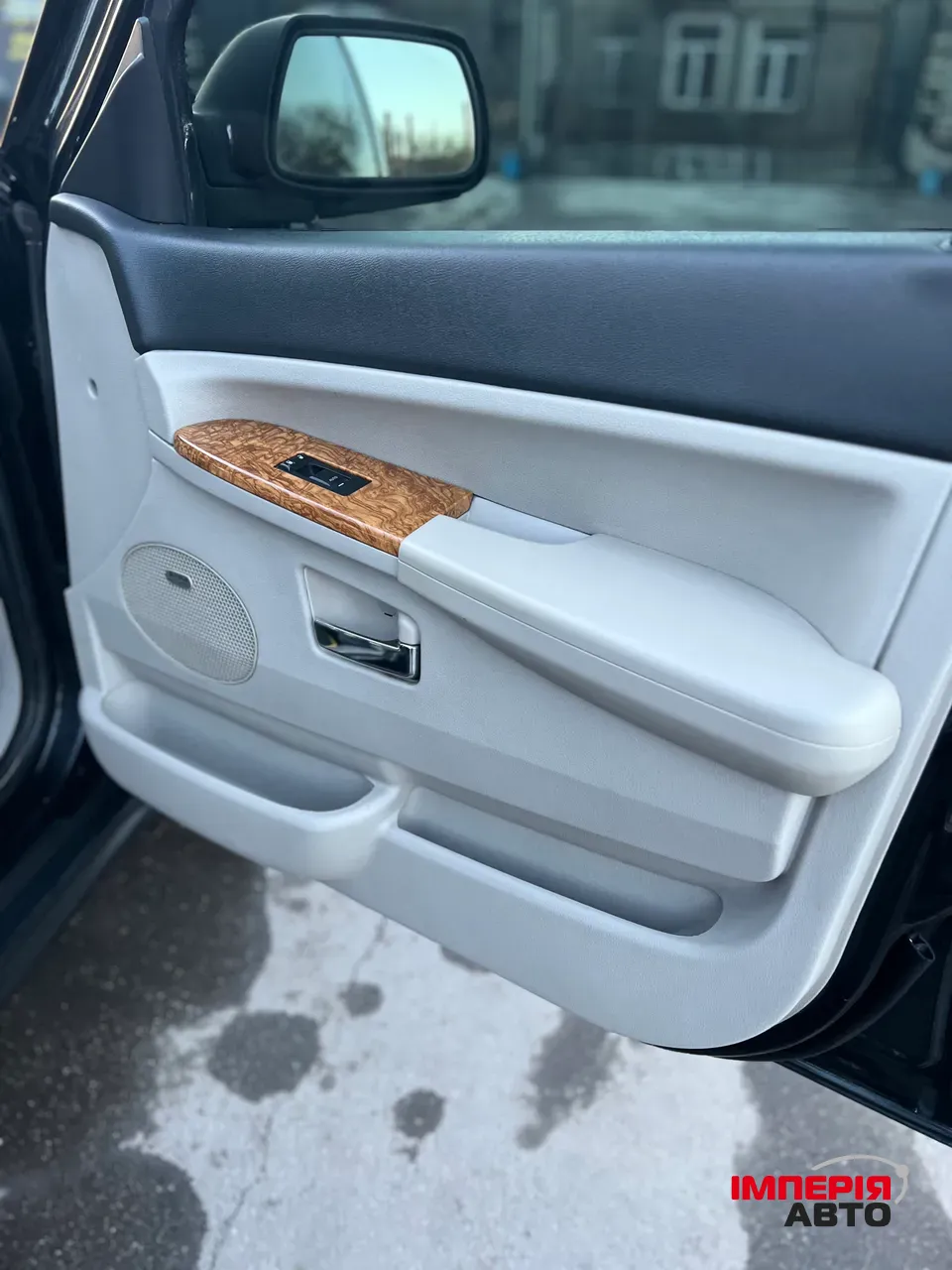 Jeep Grand Cherokee - фото 24