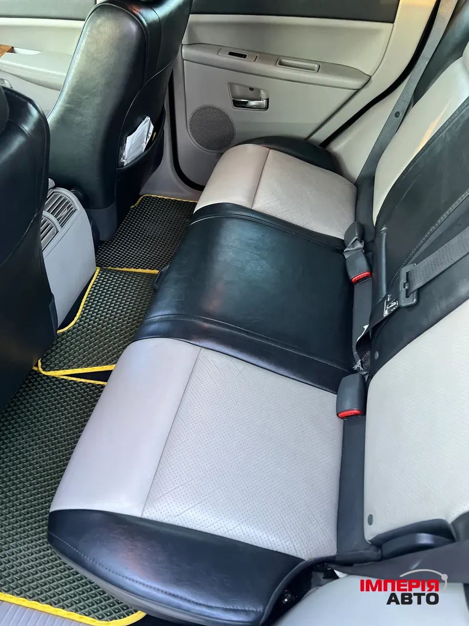 Jeep Grand Cherokee - фото 22