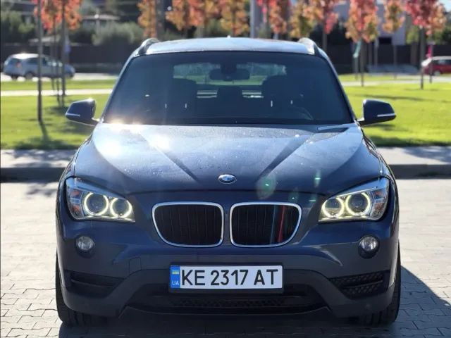 BMW X1 - фото 2