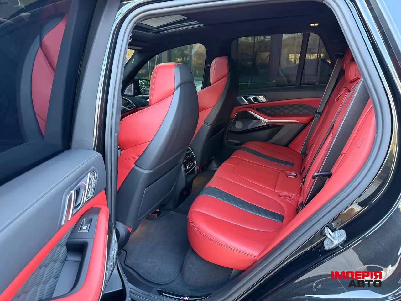 BMW X5 M - фото 12