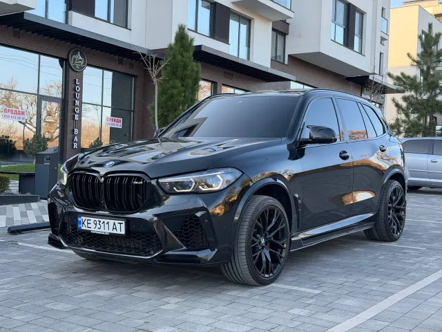BMW X5 M - фото 2