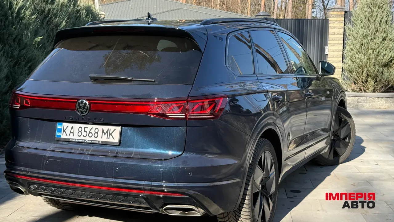 Volkswagen Touareg - фото 19