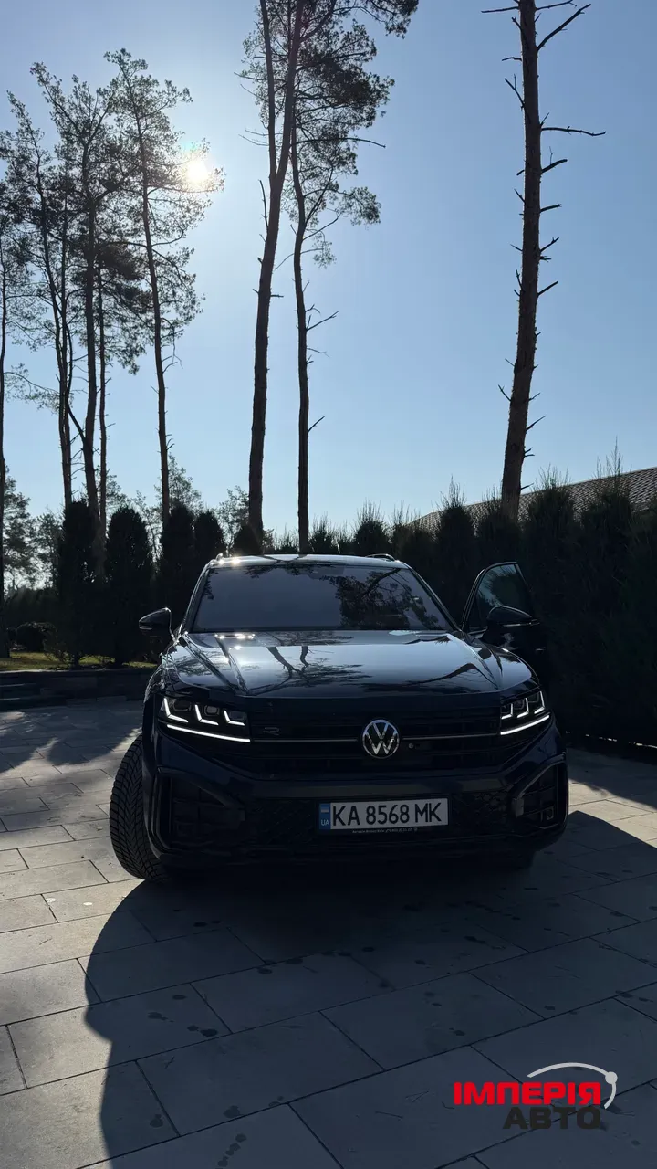 Volkswagen Touareg - фото 13
