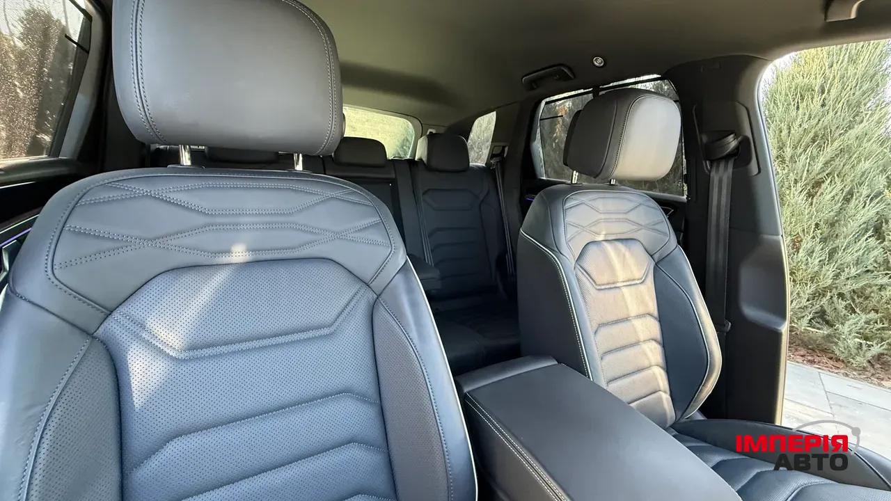 Volkswagen Touareg - фото 26