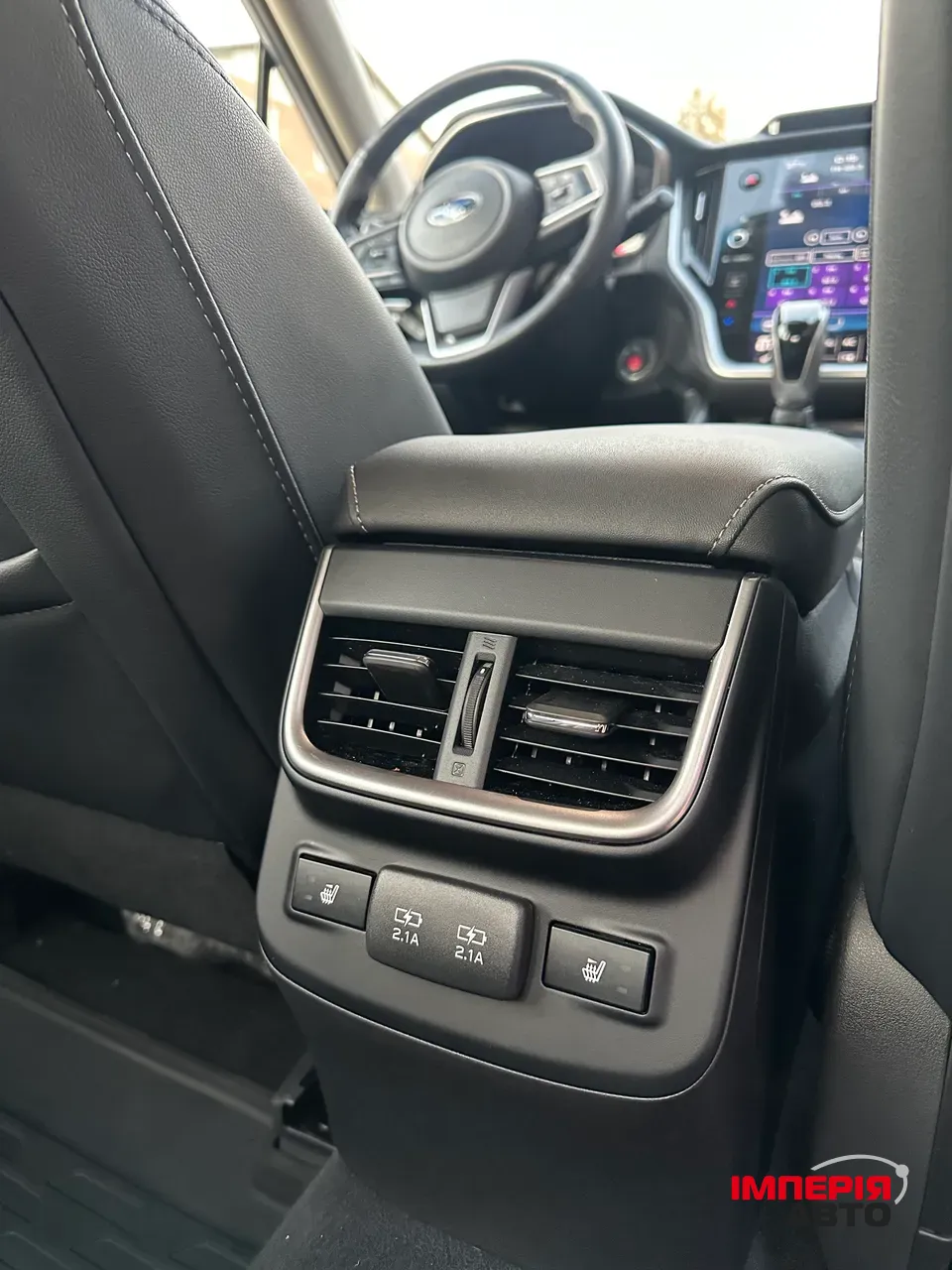 Subaru Legacy - фото 3