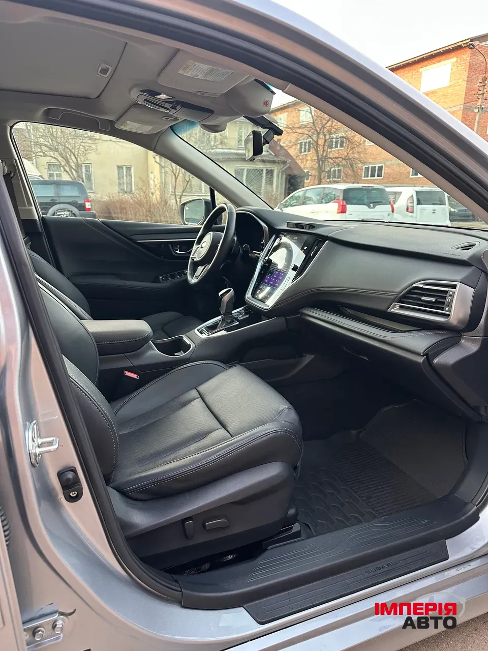 Subaru Legacy - фото 10