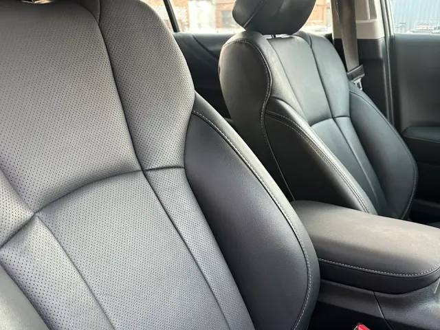 Subaru Legacy - фото 5