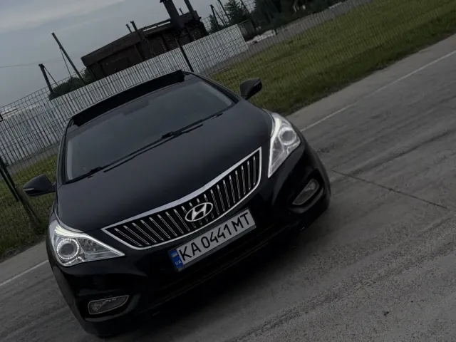 Hyundai Grandeur - фото 2
