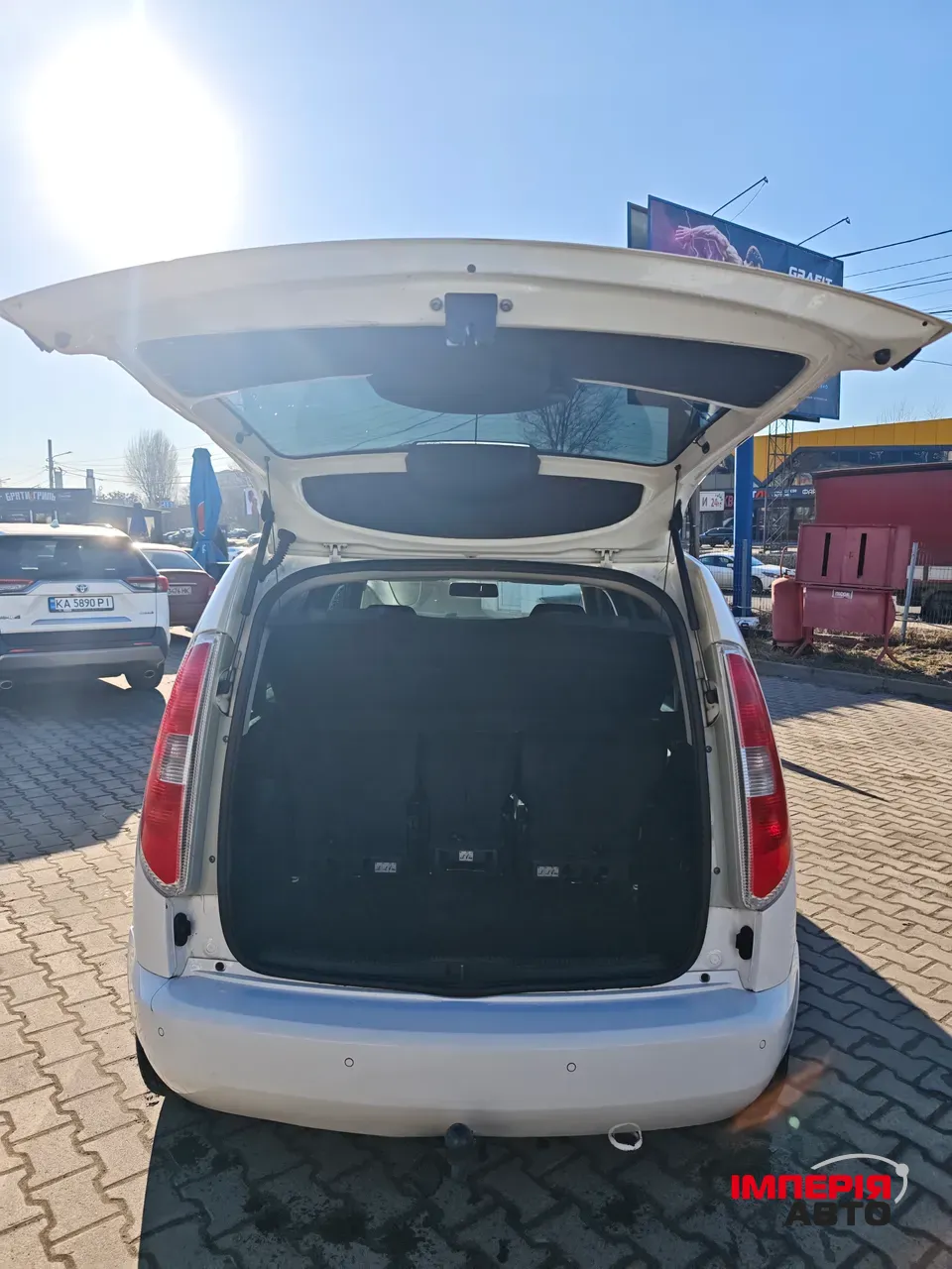 Skoda Roomster - фото 8