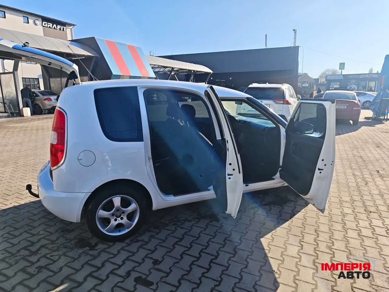 Skoda Roomster - фото 10